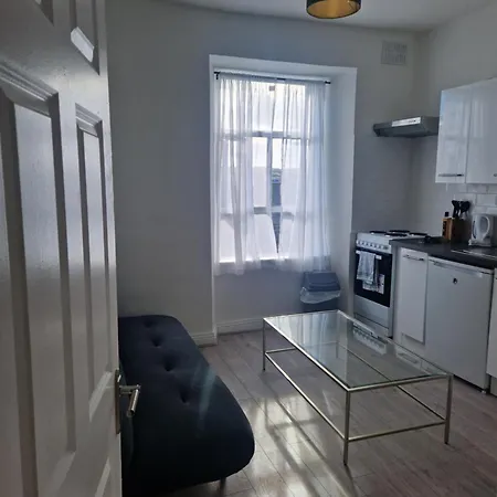 Apartment Inviting 1-bed In Cork
