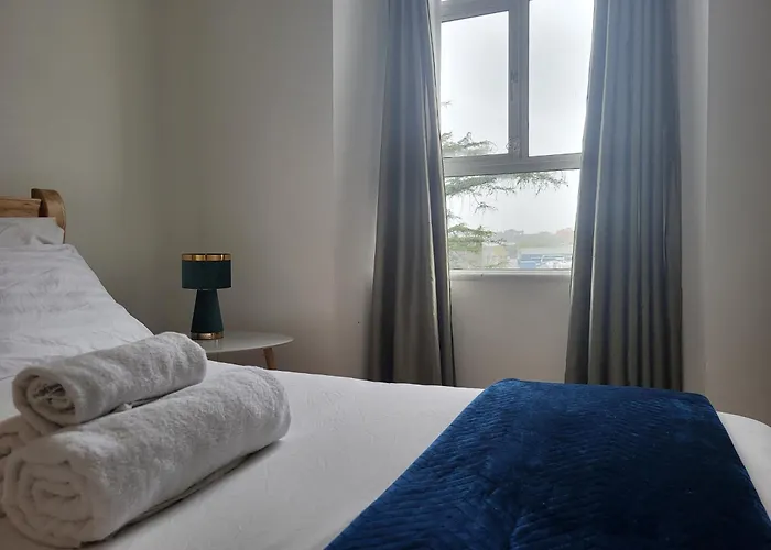 Appartement Quiet 1br Retreat- Fast Internet- Walk-in Shower *